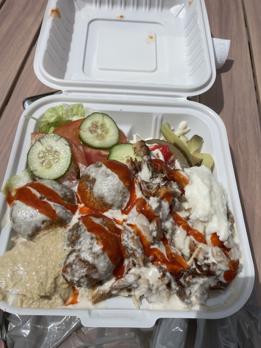 Shawarma N' Fries (Halal)-9