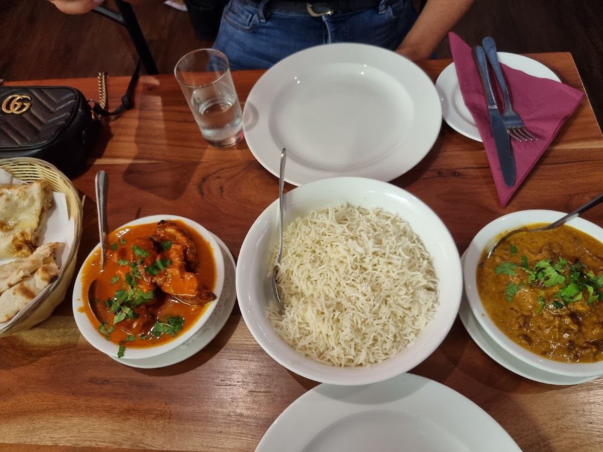 Shehnai Tandoori Indian Restaurant-10