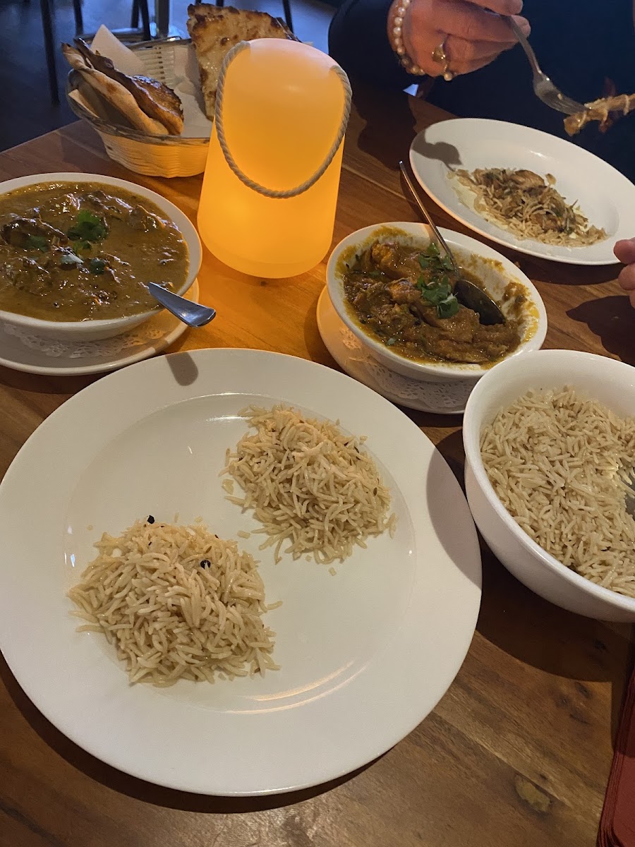 Shehnai Tandoori Indian Restaurant-3