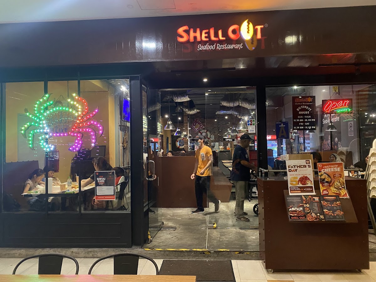 Shell Out® Publika