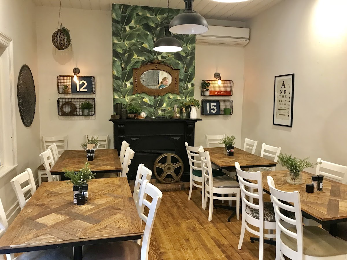 Shillinglaw Cafe