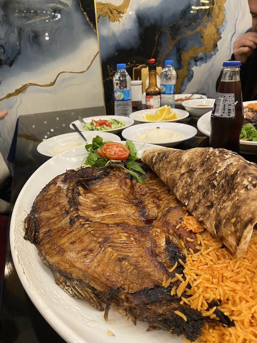 Shkar Fish Restaurant ماسی شکار-4