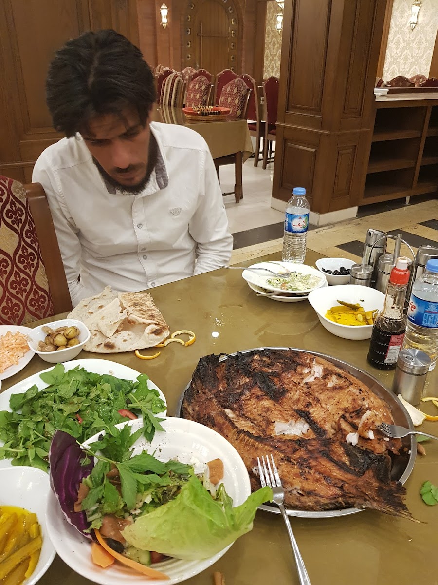 Shkar Fish Restaurant ماسی شکار-7