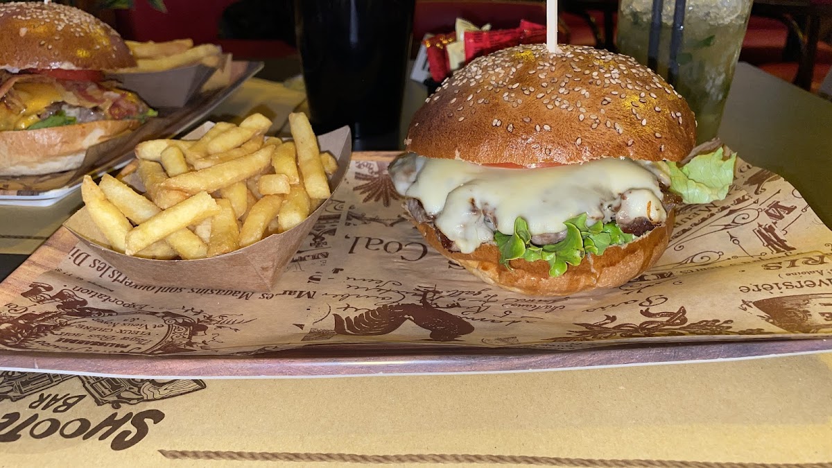 Shooters Bar | Burger Rimini-3