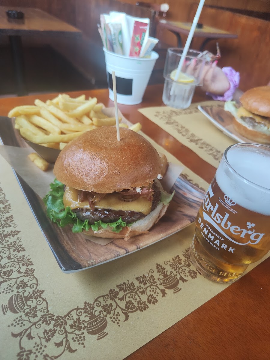 Shooters Bar | Burger Rimini-5