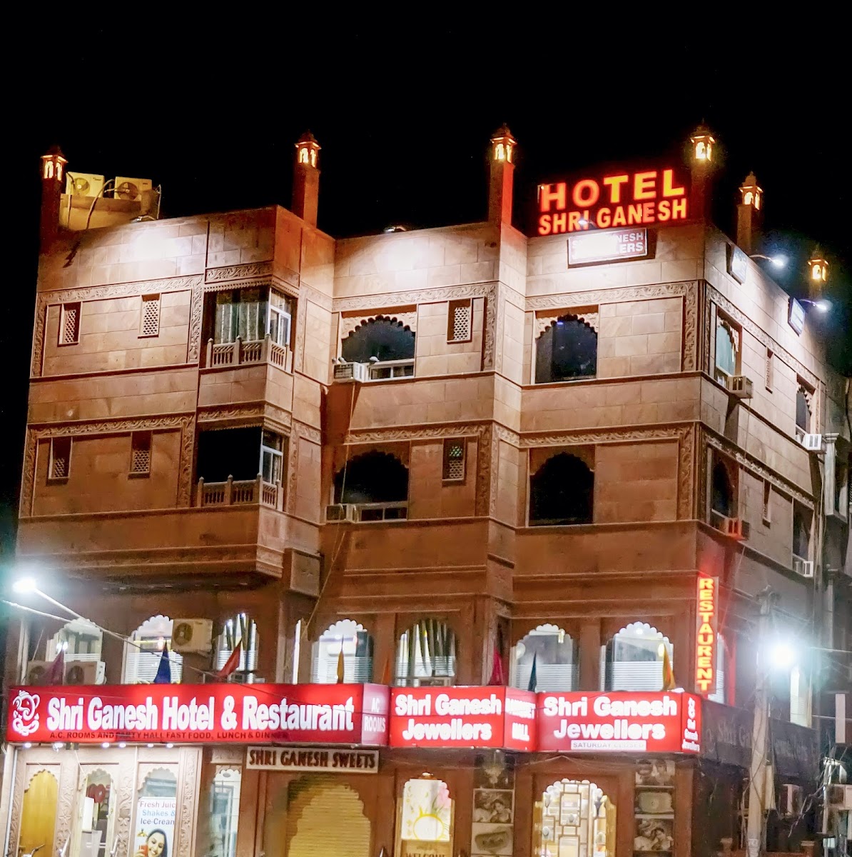 Shri Ganesh Hotel & Resataurant-2