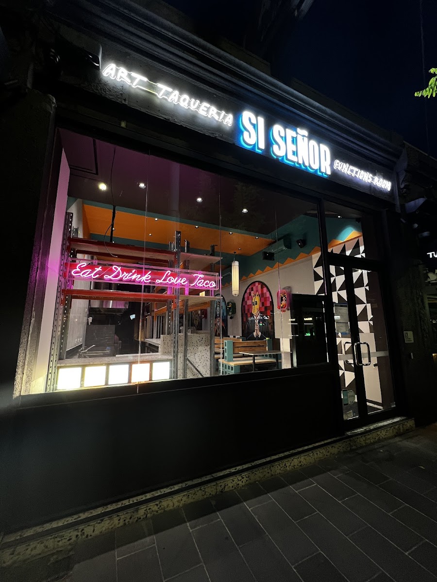 Si Senor Art Taqueria (Balaclava)