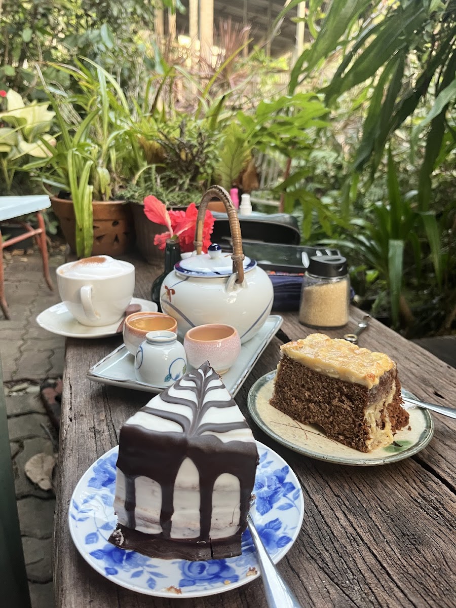 Siam Home Cafe & Bakery Koh Lanta-4