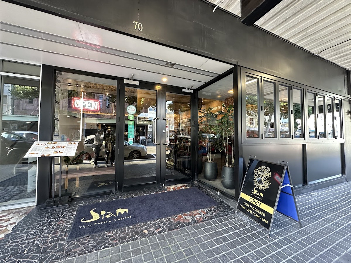 Siam Thai Fusion Cuisine