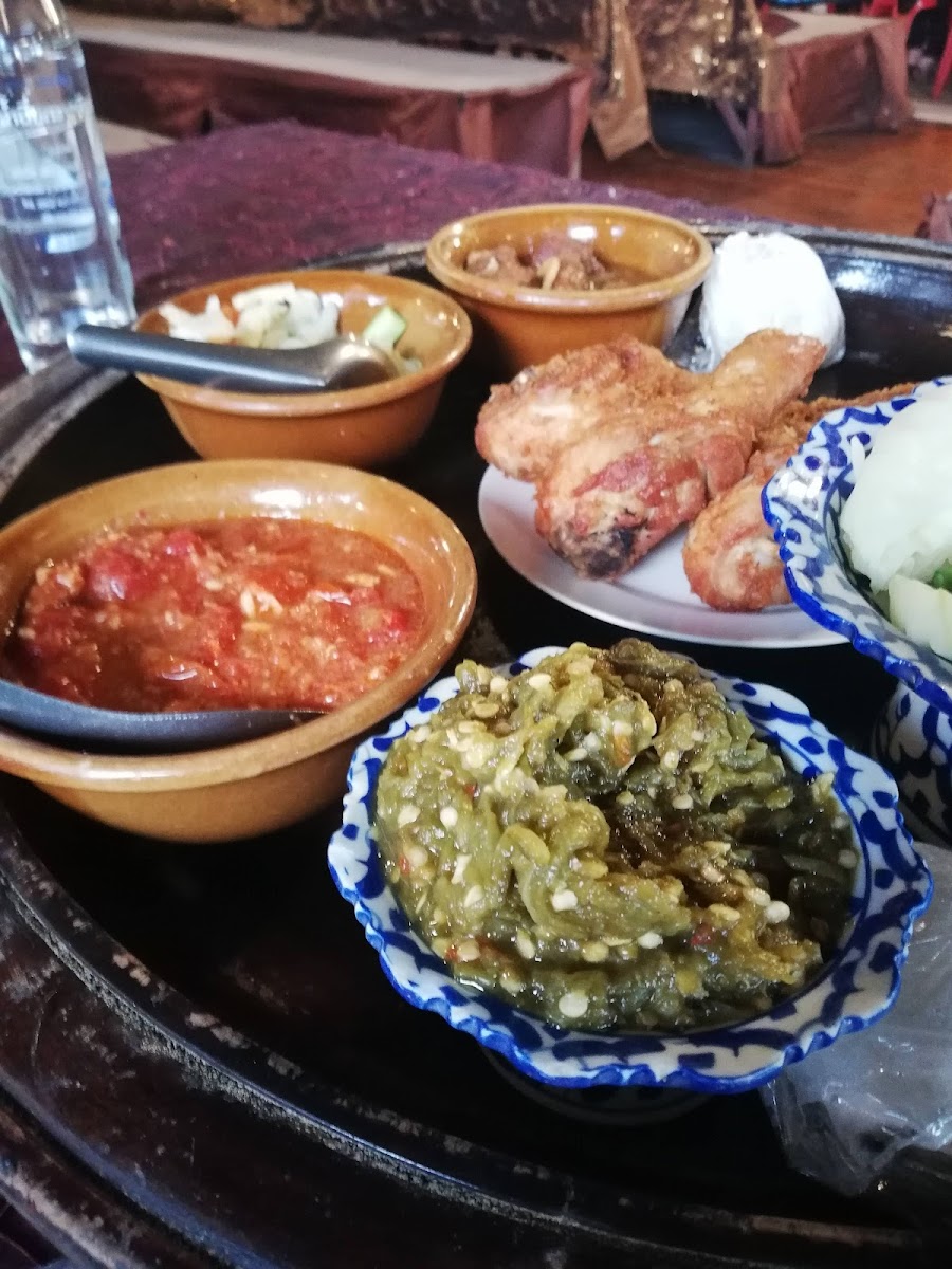 Sibsongpanna Khantoke-10