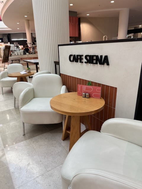Siena Cafe & Bar-3