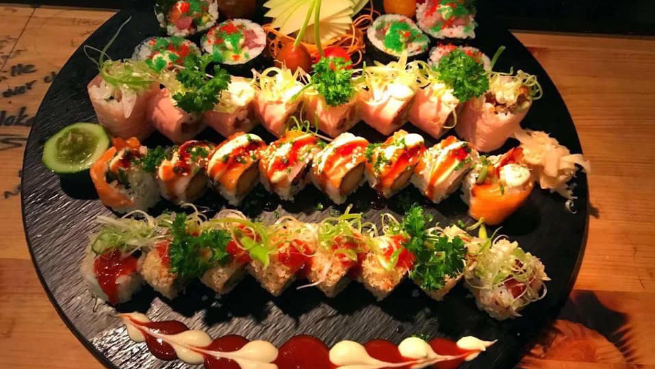 Silk | Sushi & Asian Dining-3