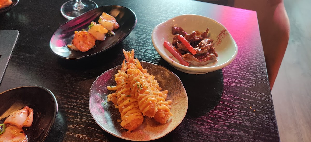 Silk | Sushi & Asian Dining-5