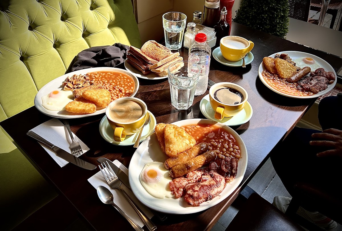 Silver Grill Cafe-3