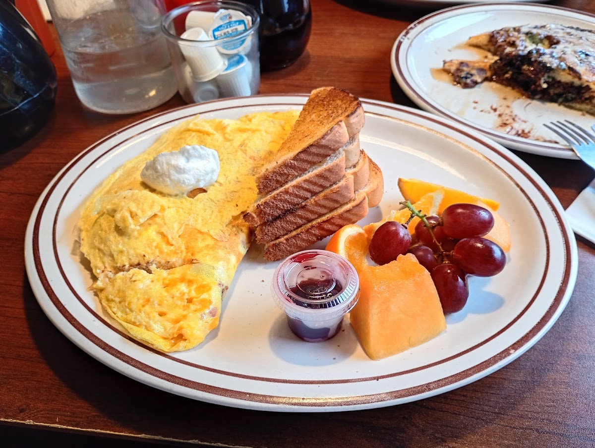 Silver Spoon Restaurant-3