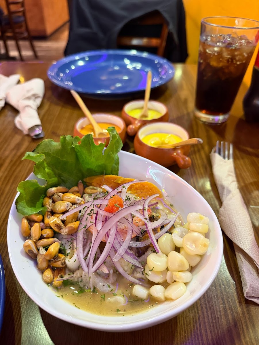 Silvestre Deli & Bistro-3