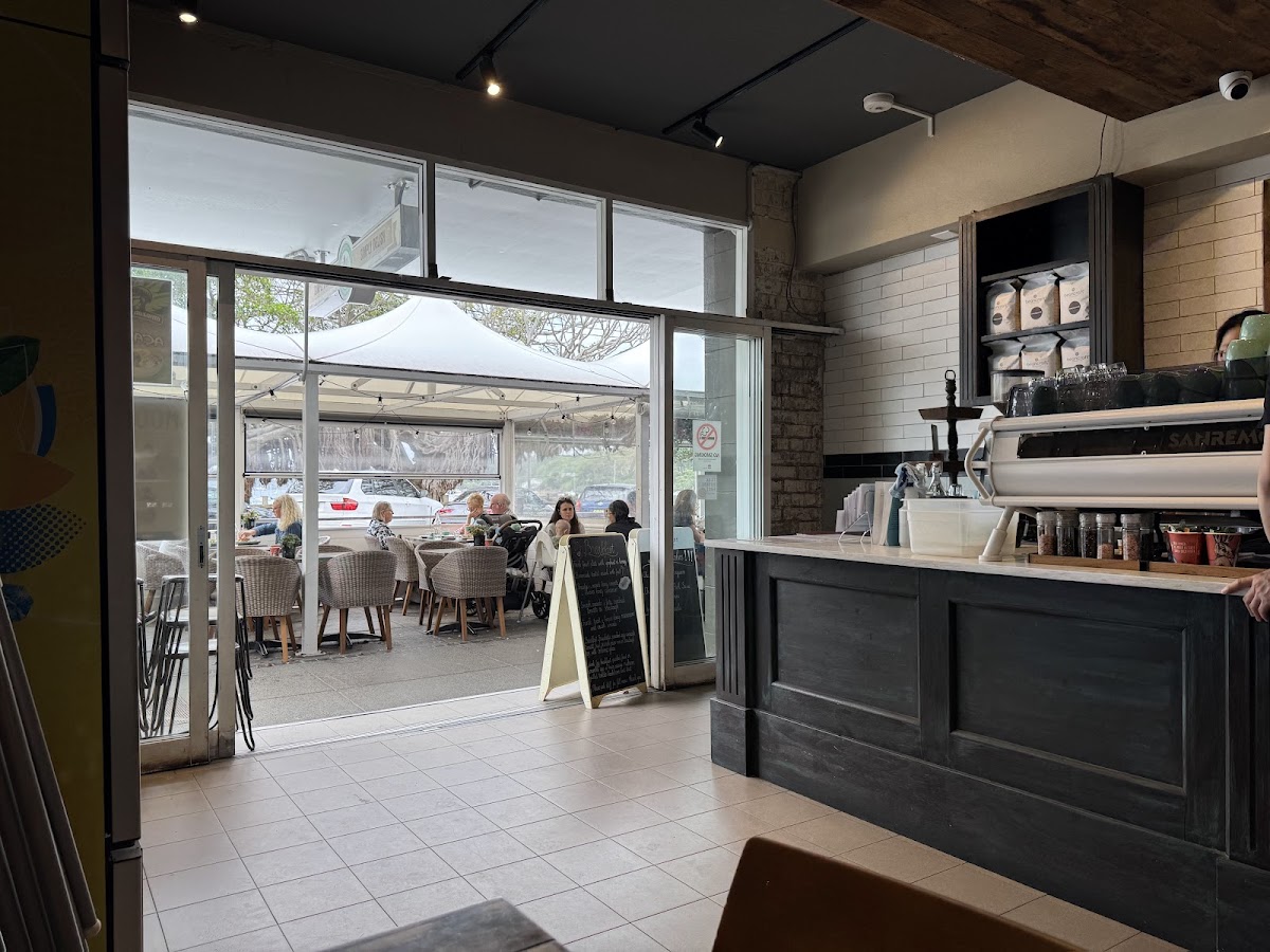 Simple Simons Gelato Coffee House Cafe-4