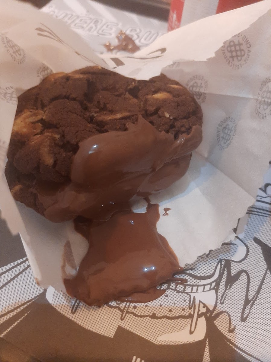 Sina - Burgers, Shakes E Cookies - Juvevê-10
