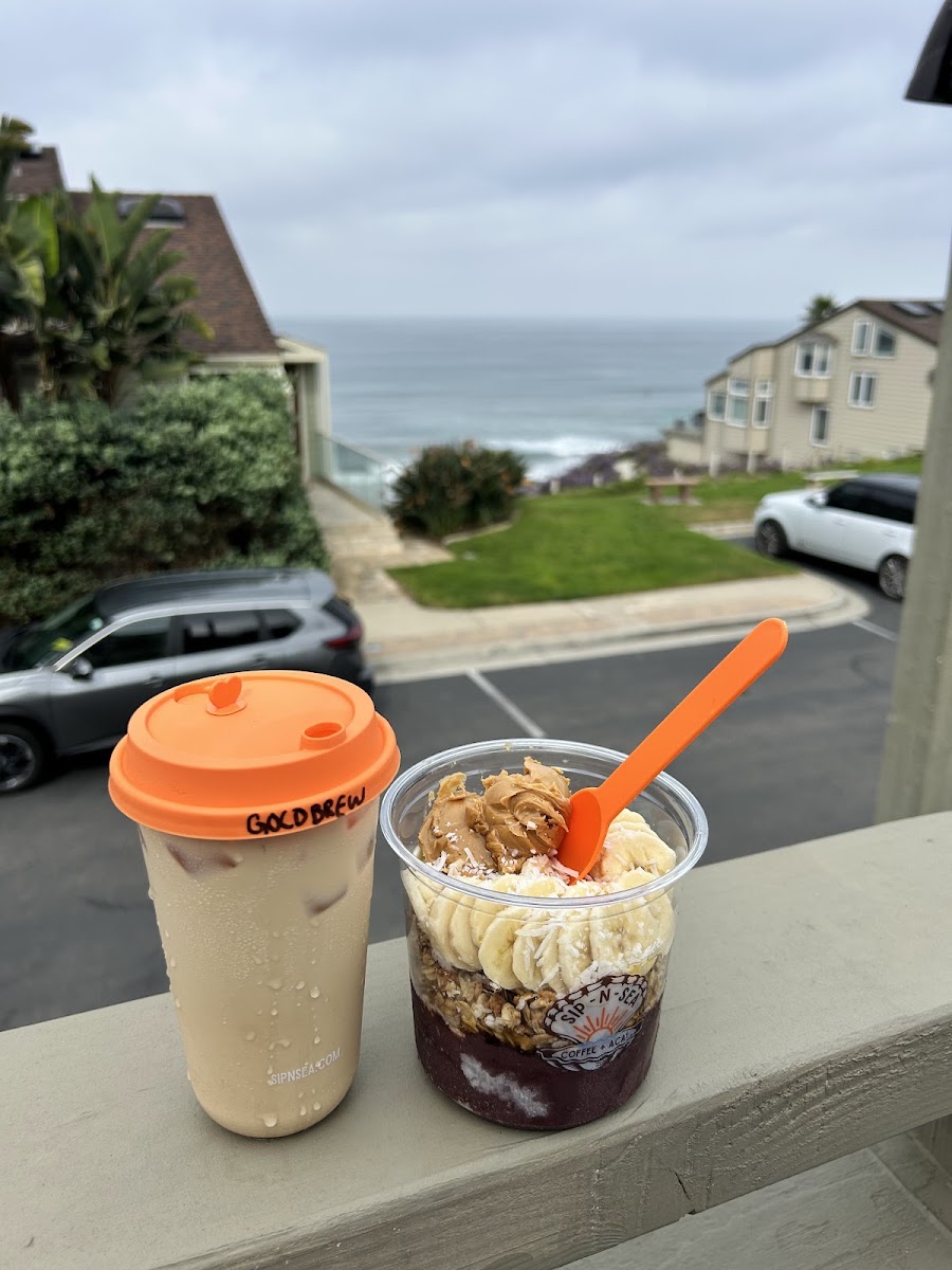 Sip-N-Sea: Coffee + Açaí-4