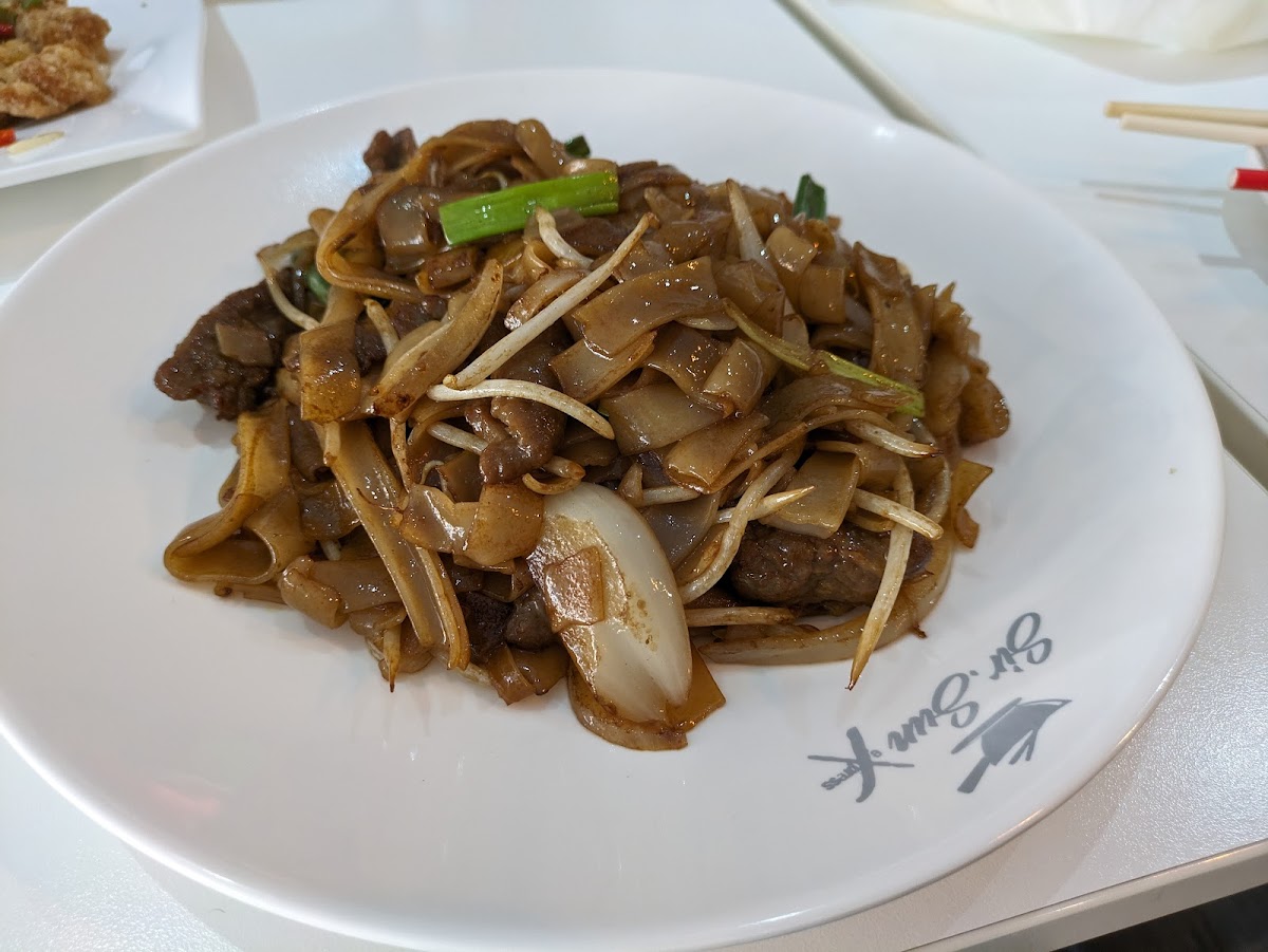 Sir Sun's Wok-6