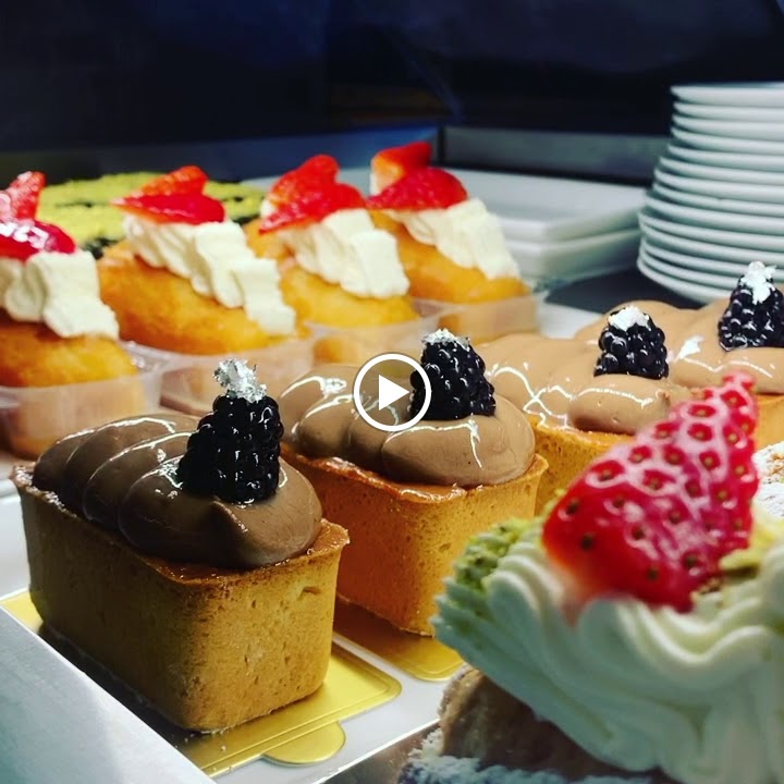 Six Hills Café, Bakery & Pizzeria-2