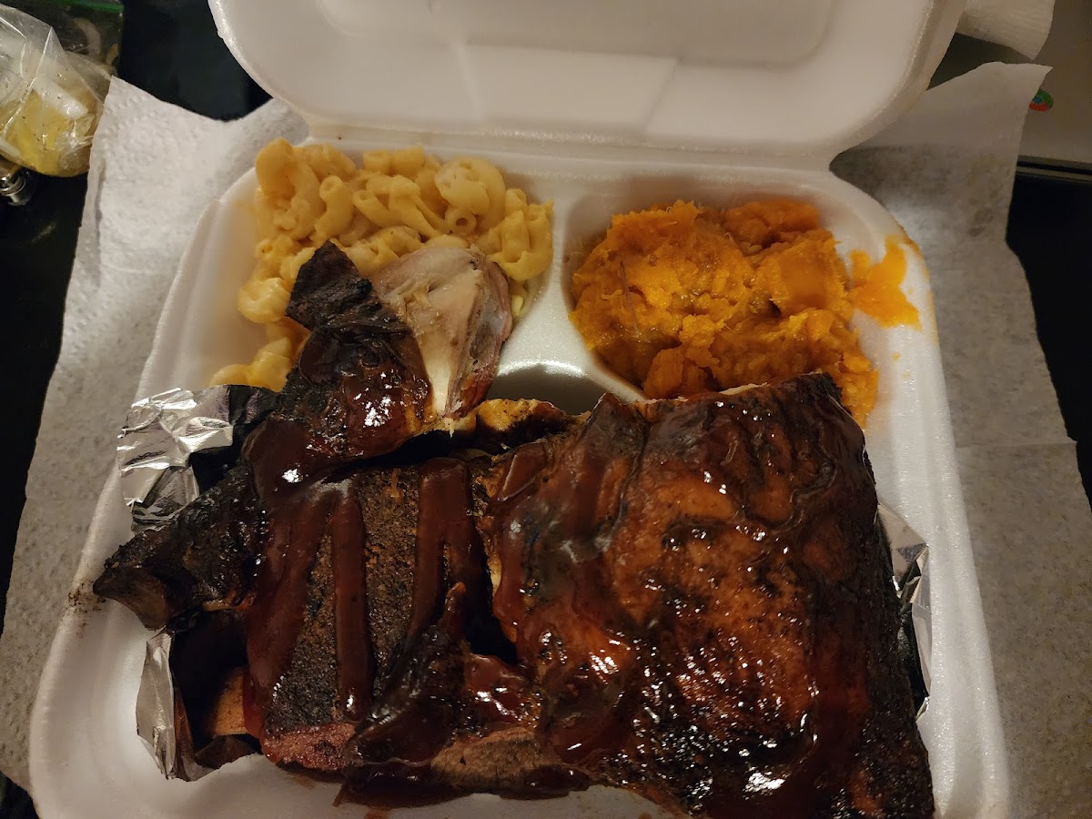 Skinny Black Bbq And More-5