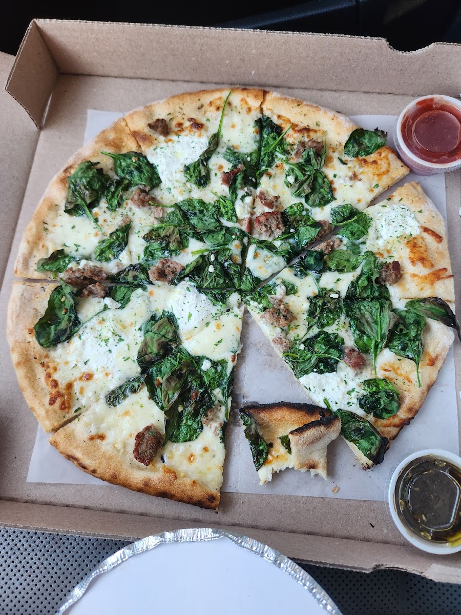 Skyking Pizza-5