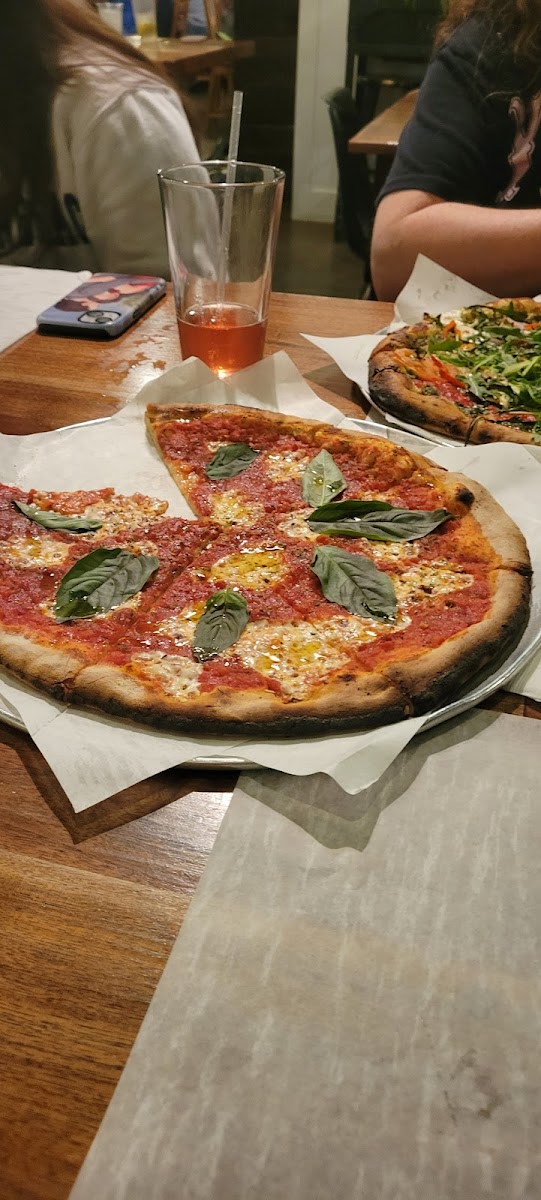 Skyking Pizza-6