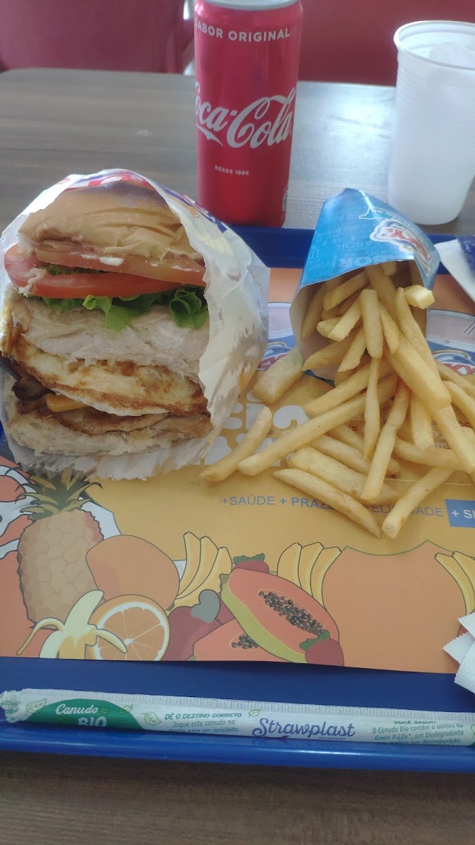 Sky's Burger 716 Norte-9