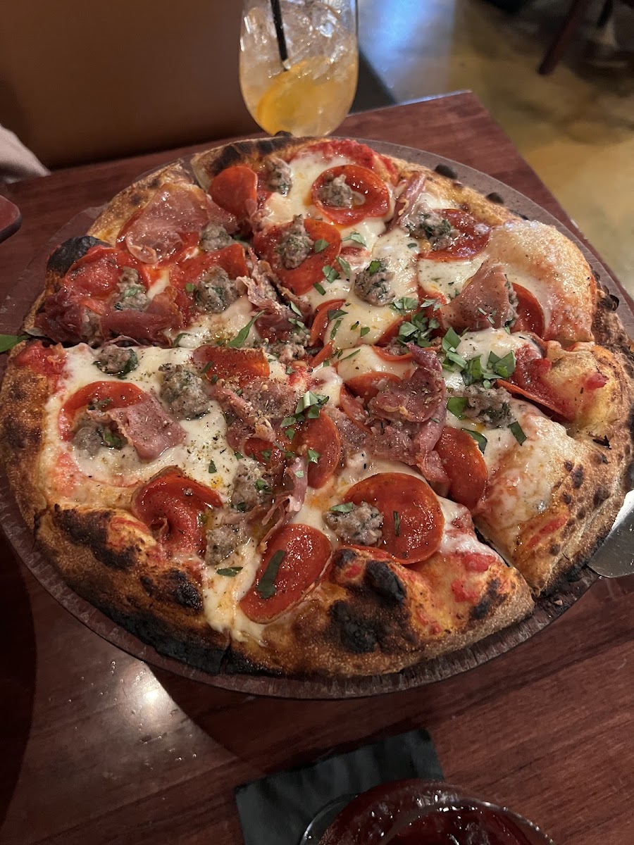 Slyce Coal-Fired Pizza Company-4