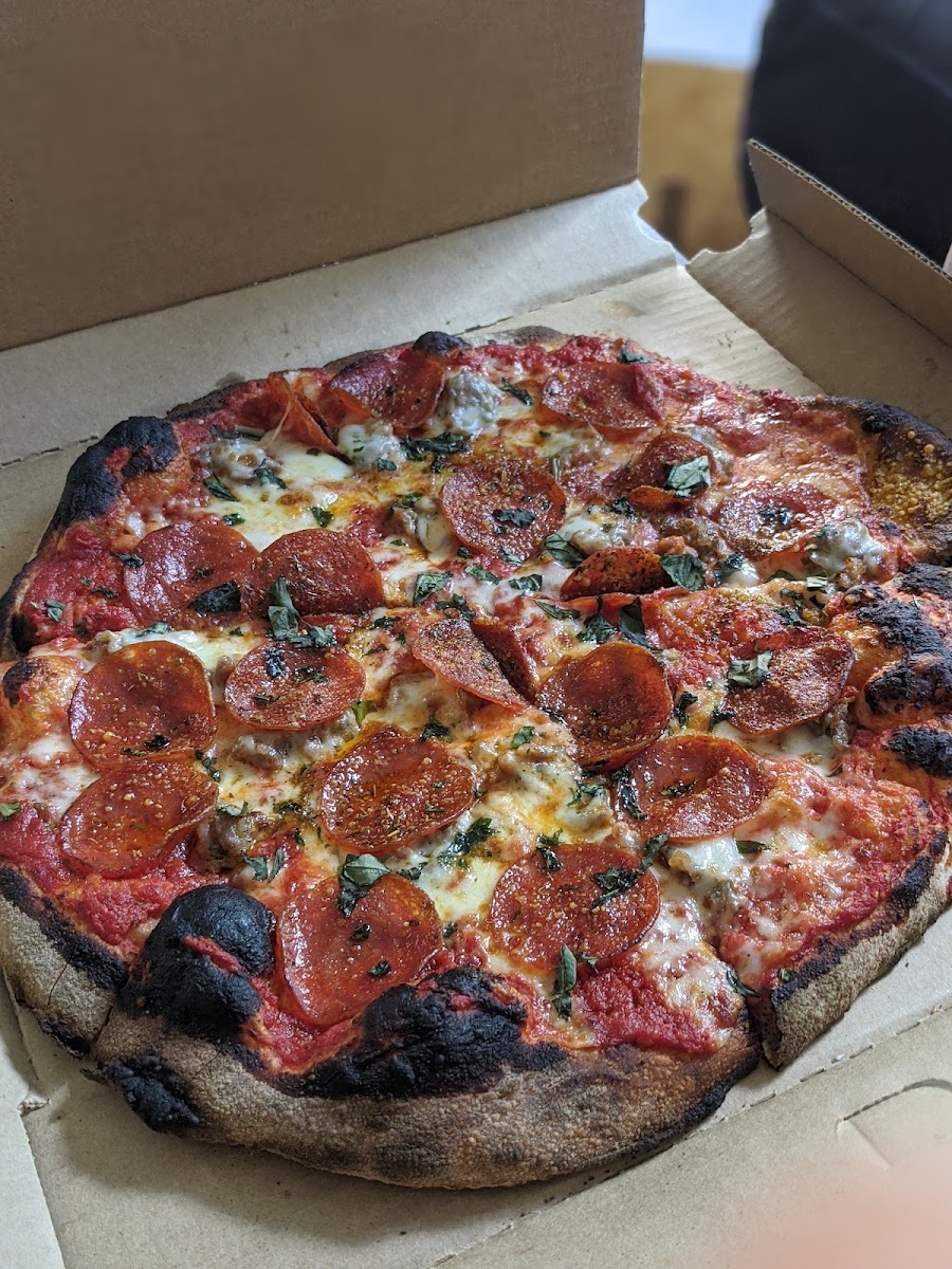 Slyce Coal-Fired Pizza Company-5