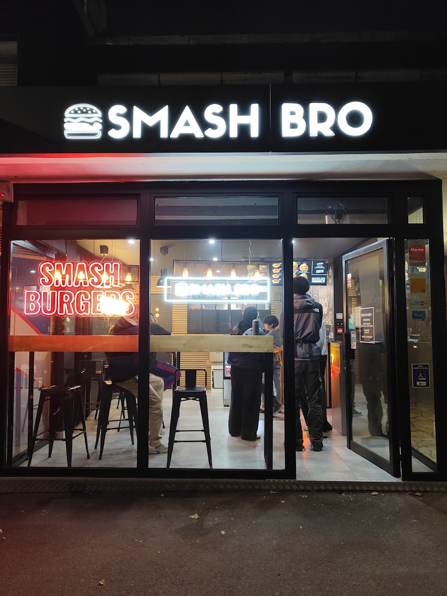 Smash Bro