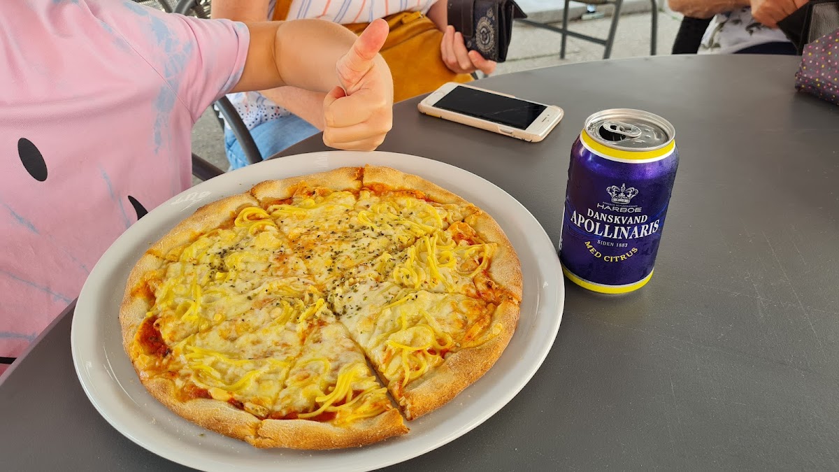 Smiley Pizza - Frozen Yoghurt-7