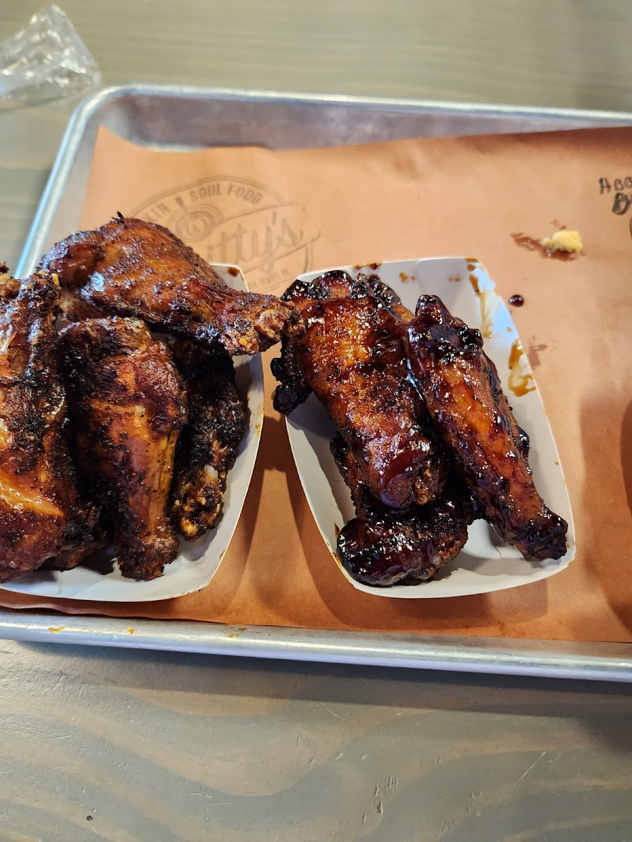 Smitty's Smokin' Soul Food-7
