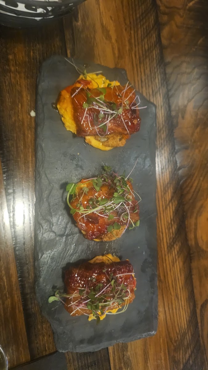 Smoke. Woodfire Grill-5
