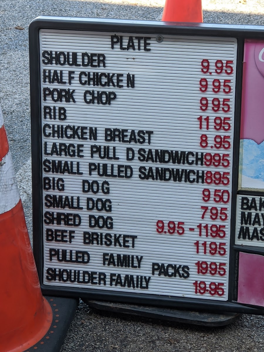Menu Smokey Pig Bar-B-Q-10