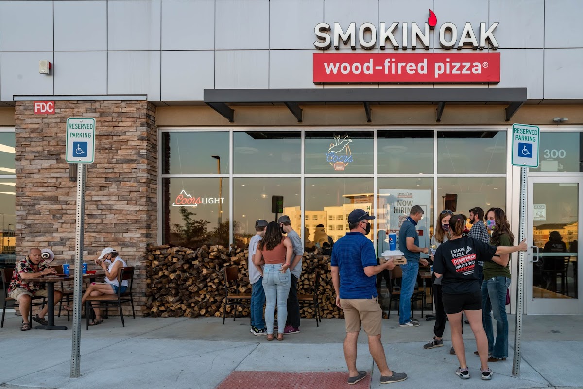 Smokin' Oak Wood-Fired Pizza And Taproom