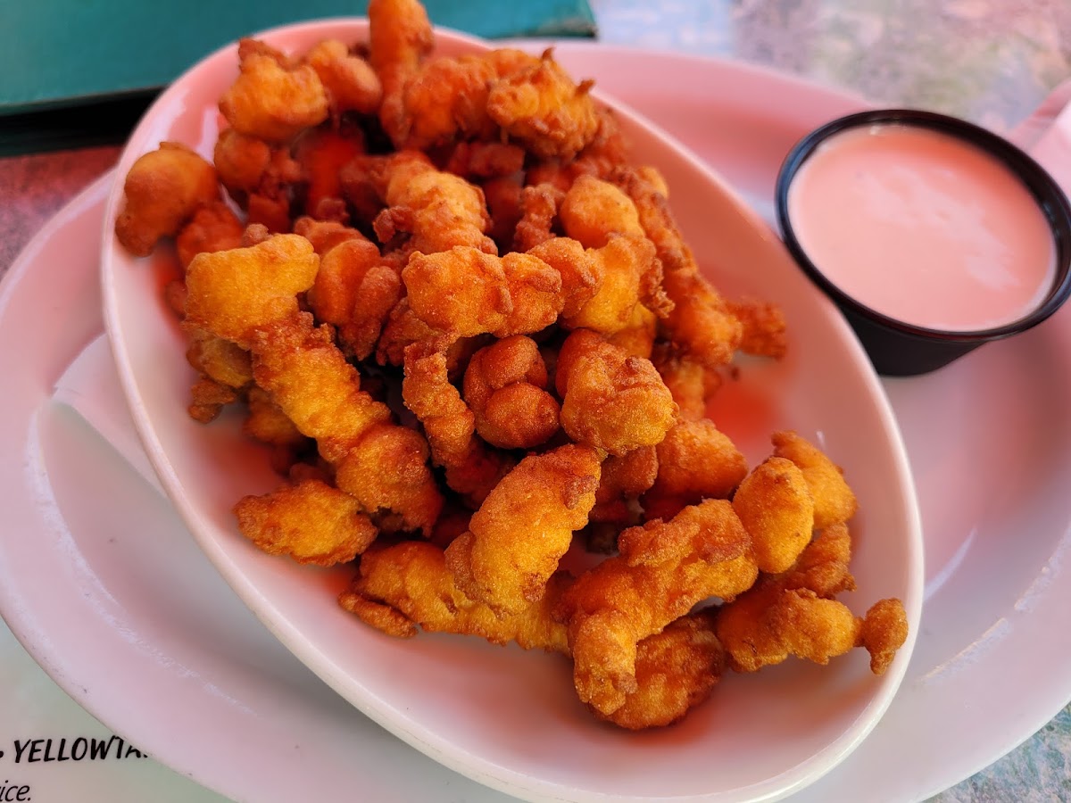 Snappers Oceanfront Restaurant & Bar-8