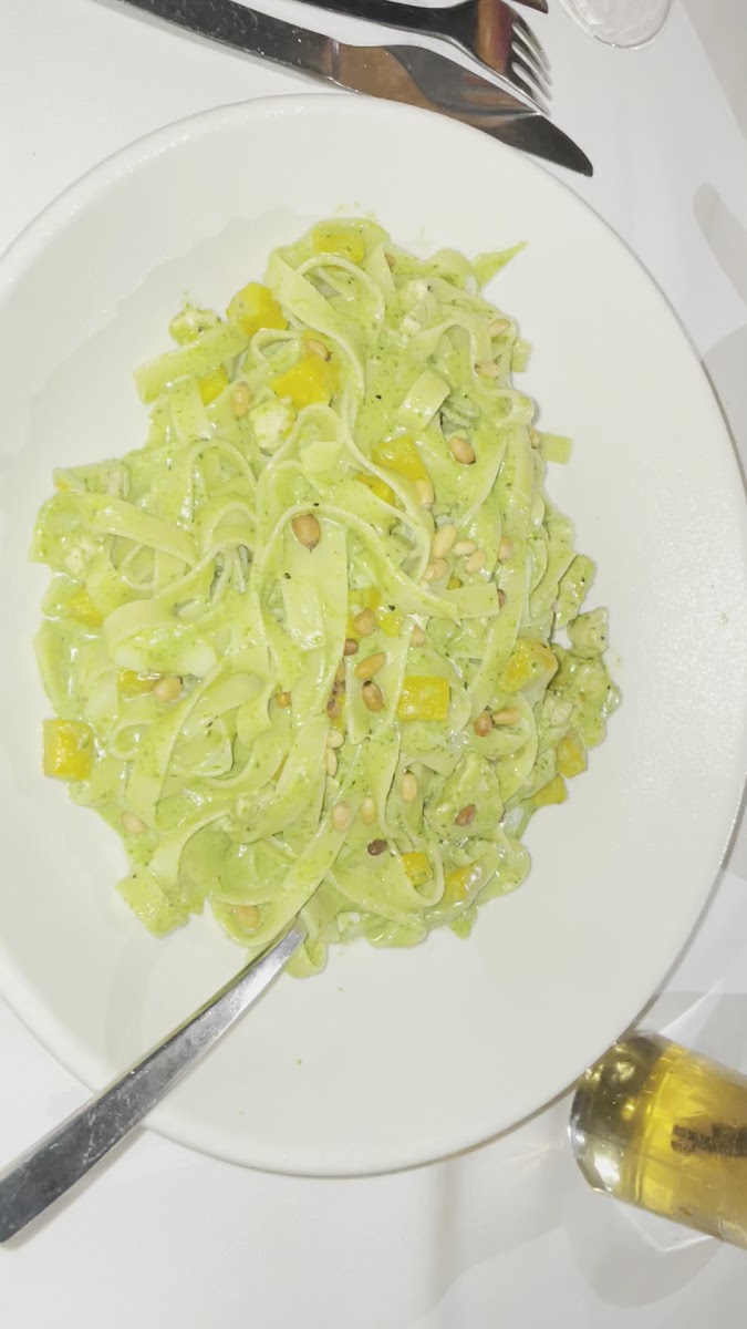 Sneaky's Restaurant-2