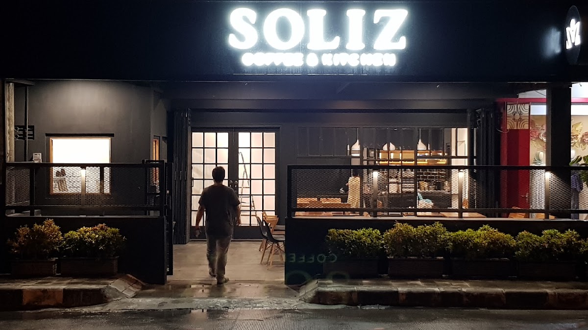 Soliz Coffee & Kitchen