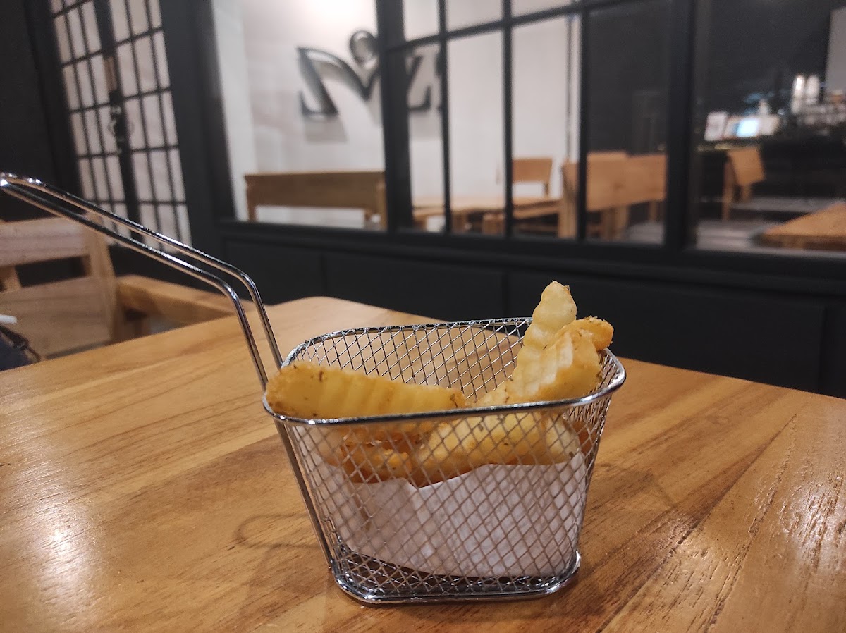 Soliz Coffee & Kitchen-5