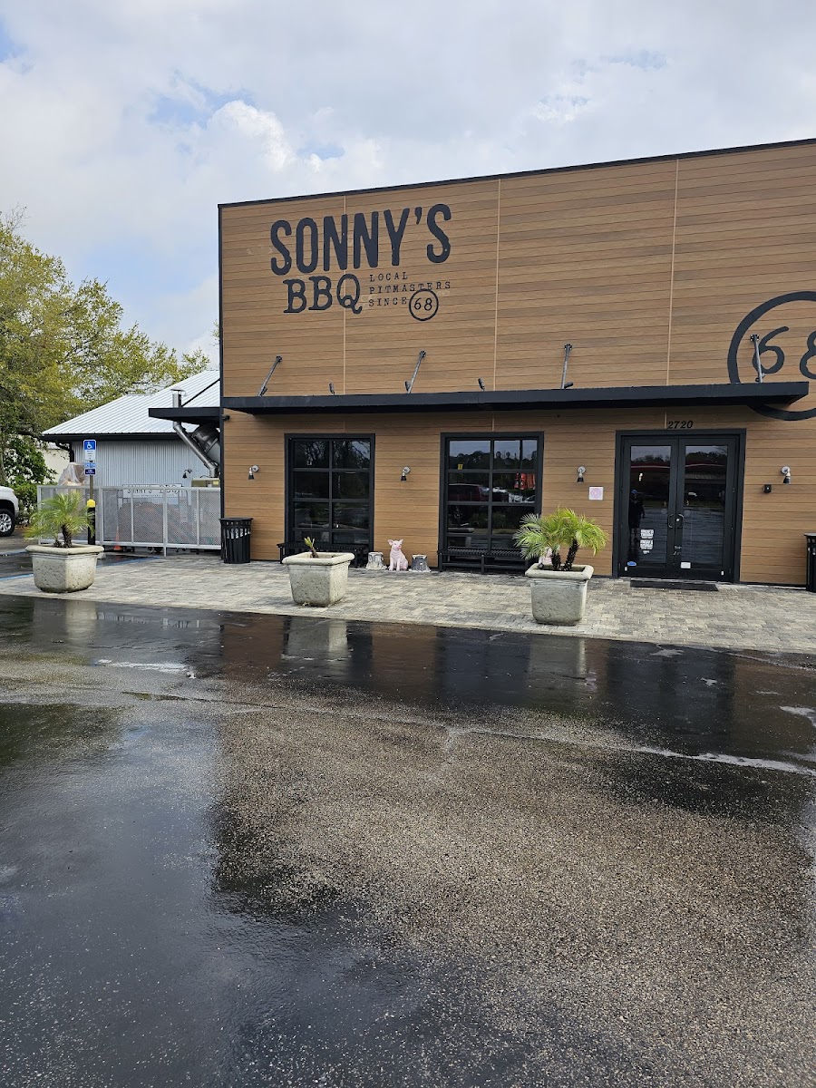 Sonny's Bbq-4
