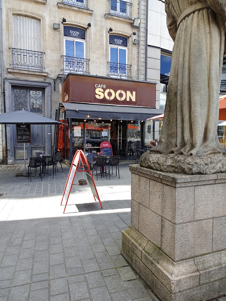 Soon Cafe-3