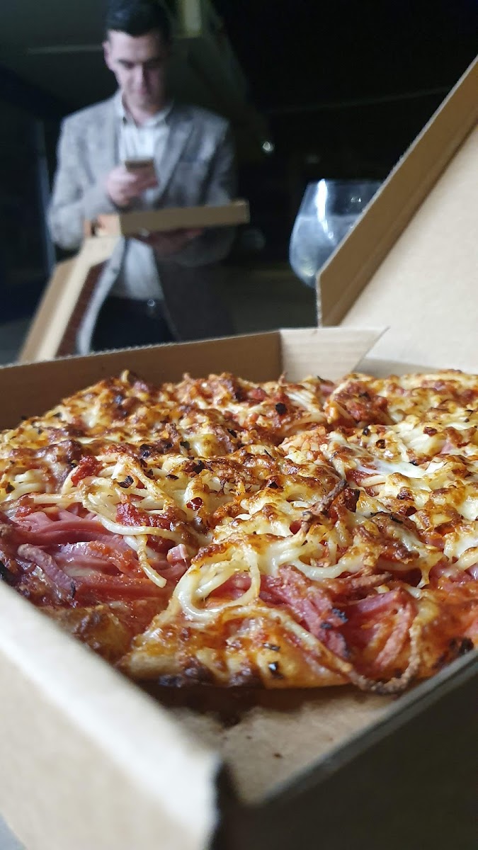 Sottile's Pizza Werribee-6