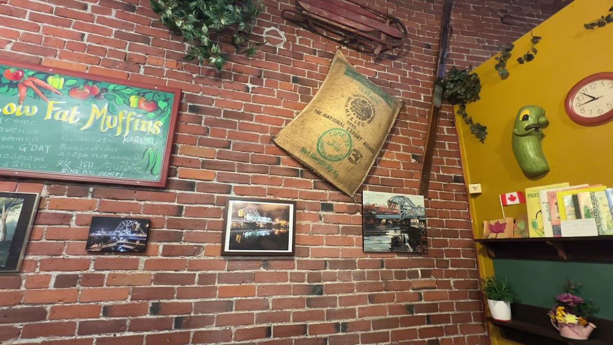 Sour Pickle Cafe-2