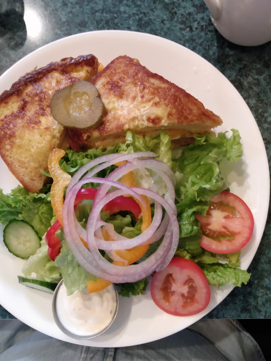 Sour Pickle Cafe-8