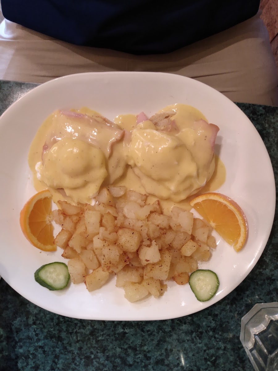 Sour Pickle Cafe-9