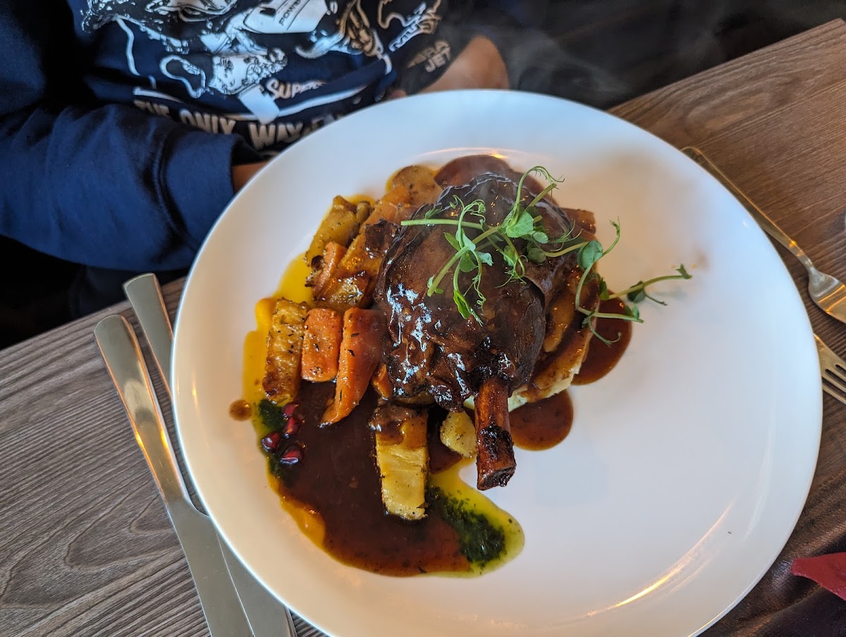 Sparrows Nest Restaurant-4