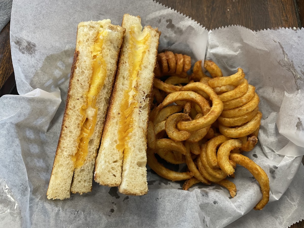Spring Garden Bakery & Cafe-3