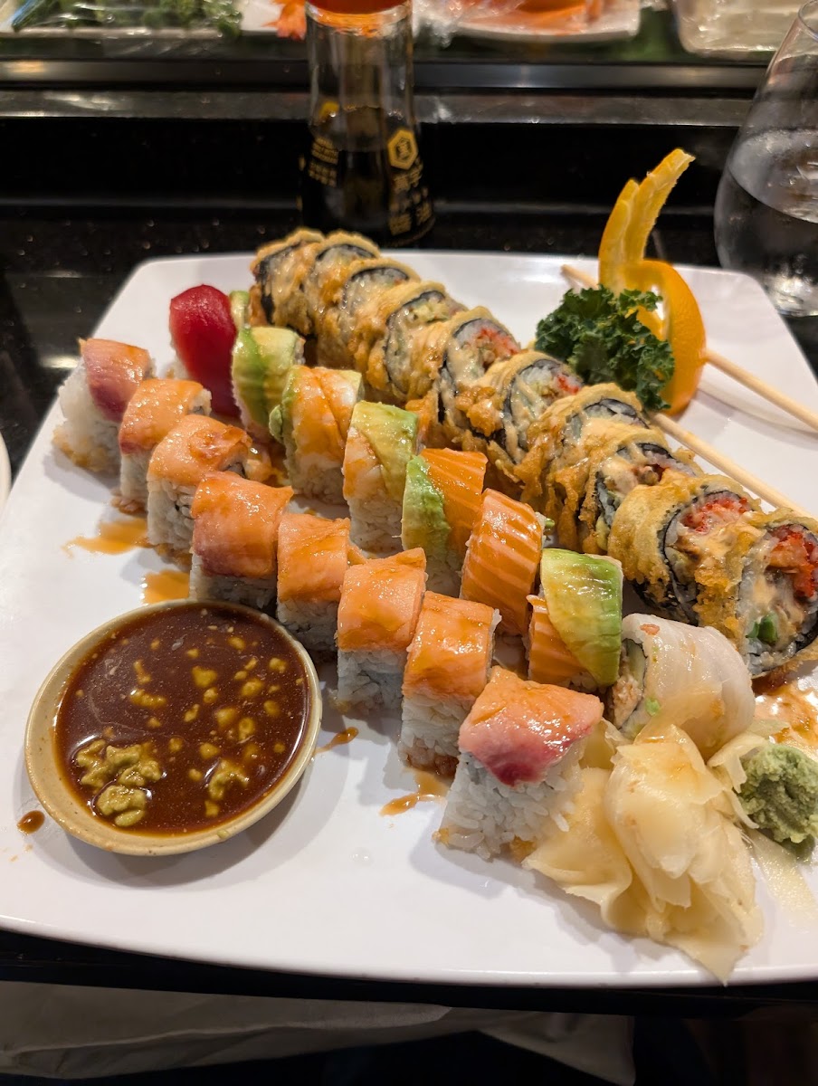 Srithai: Thai Kitchen & Sushi Bar-4